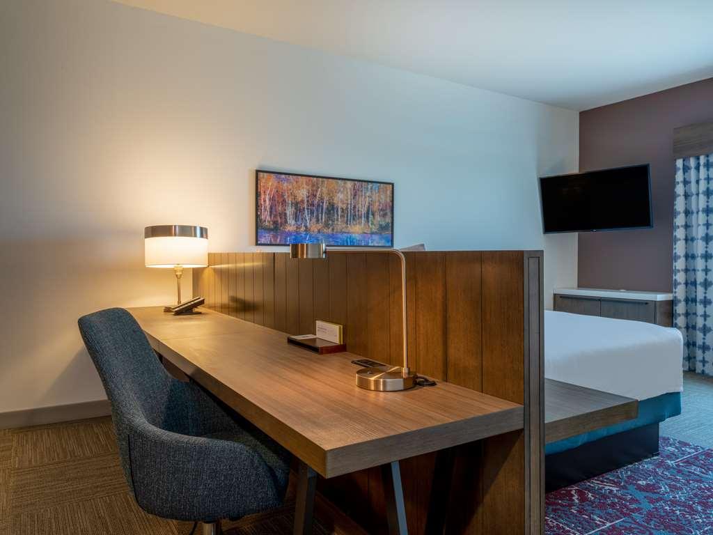 Hilton Garden Inn Jeffersonville Louisville North Phòng bức ảnh